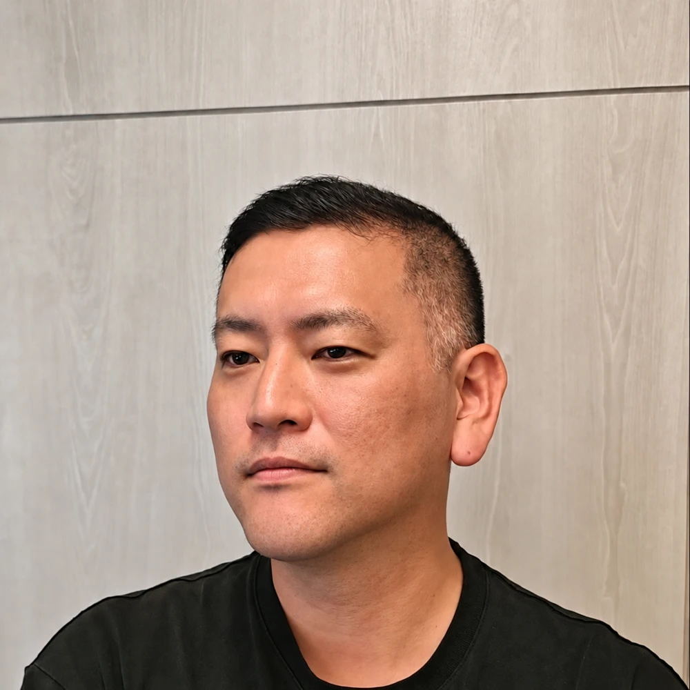 吉丸彰の登壇者写真